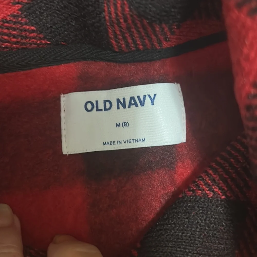 🌼 Old Navy Boys pullover 💥🌼